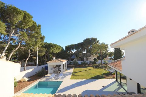 Villa for sale in Cabo Roig, Alicante, Spain 4 bedrooms, 332 sq.m. No. 50844 - photo 4