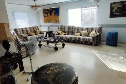 House for sale La Nucia, Alicante, Spain 5 bedrooms, 400 sq.m. No. 50156 - photo 23