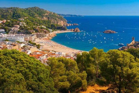 Coastal property sales in Spain increase by 5% this summer