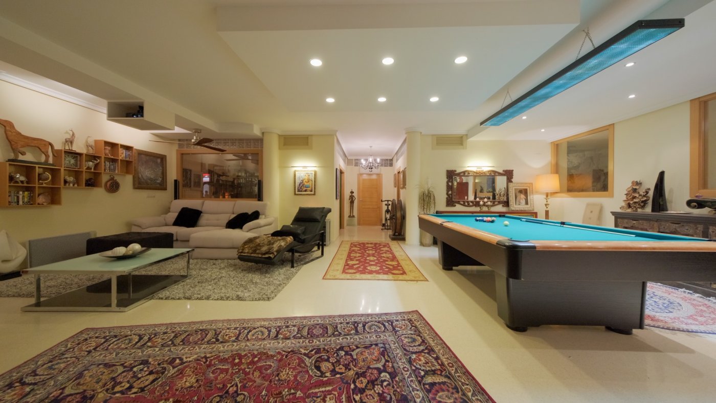Villa in Altea La Vella, Alicante, Spain 5 bedrooms, 1900 sq.m. No. 50715
