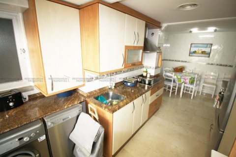 Apartment for sale in Benidorm, Alicante, Spain 3 bedrooms,  No. 50706 - photo 6