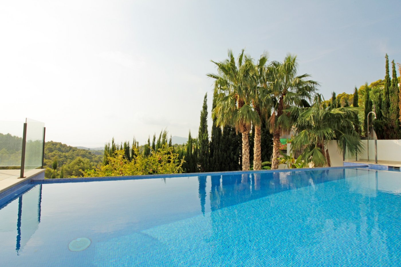 Villa i Altea La Vella, Alicante, Spanien 6 sovrum, 1389 kvm. Nr. 50722