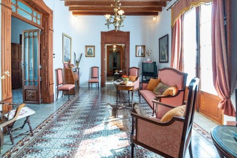 Villa for sale in Santa Margalida, Mallorca, Spain 10 bedrooms, 711 sq.m. No. 51098 - photo 4