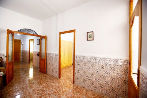 Townhouse for sale in Denia, Alicante, Spain 6 bedrooms, 330 sq.m. No. 49979 - photo 23