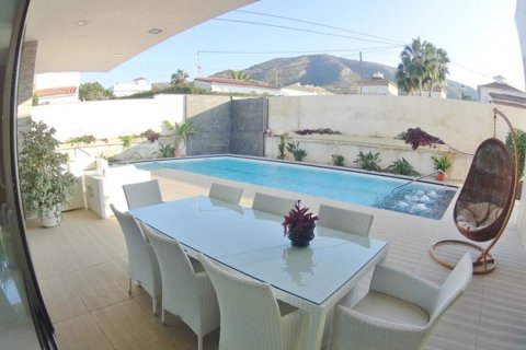 Villa for sale in Albir, Alicante, Spain 6 bedrooms, 968 sq.m. No. 50034 - photo 4