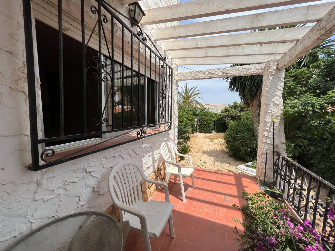 Kaupunkipientalo L'Alfàs del Pi, Alicante, Espanja 3 makuuhuonetta, 350 m2 No. 50700