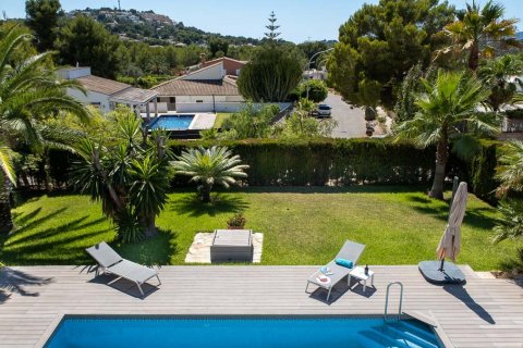 Villa for sale in Santa Ponsa, Mallorca, Spain 5 bedrooms, 367 sq.m. No. 51103 - photo 24