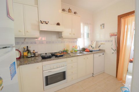 Villa for sale in Cabo Roig, Alicante, Spain 3 bedrooms, 100 sq.m. No. 50393 - photo 6