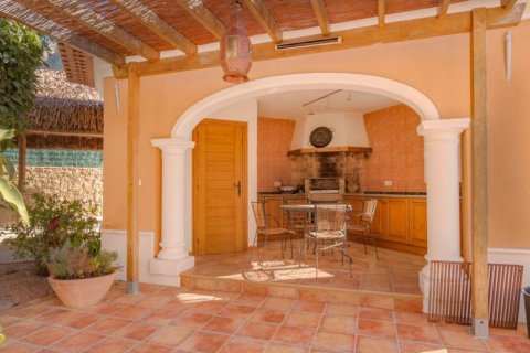 Villa for sale in Javea, Alicante, Spain 5 bedrooms, 750 sq.m. No. 50202 - photo 11