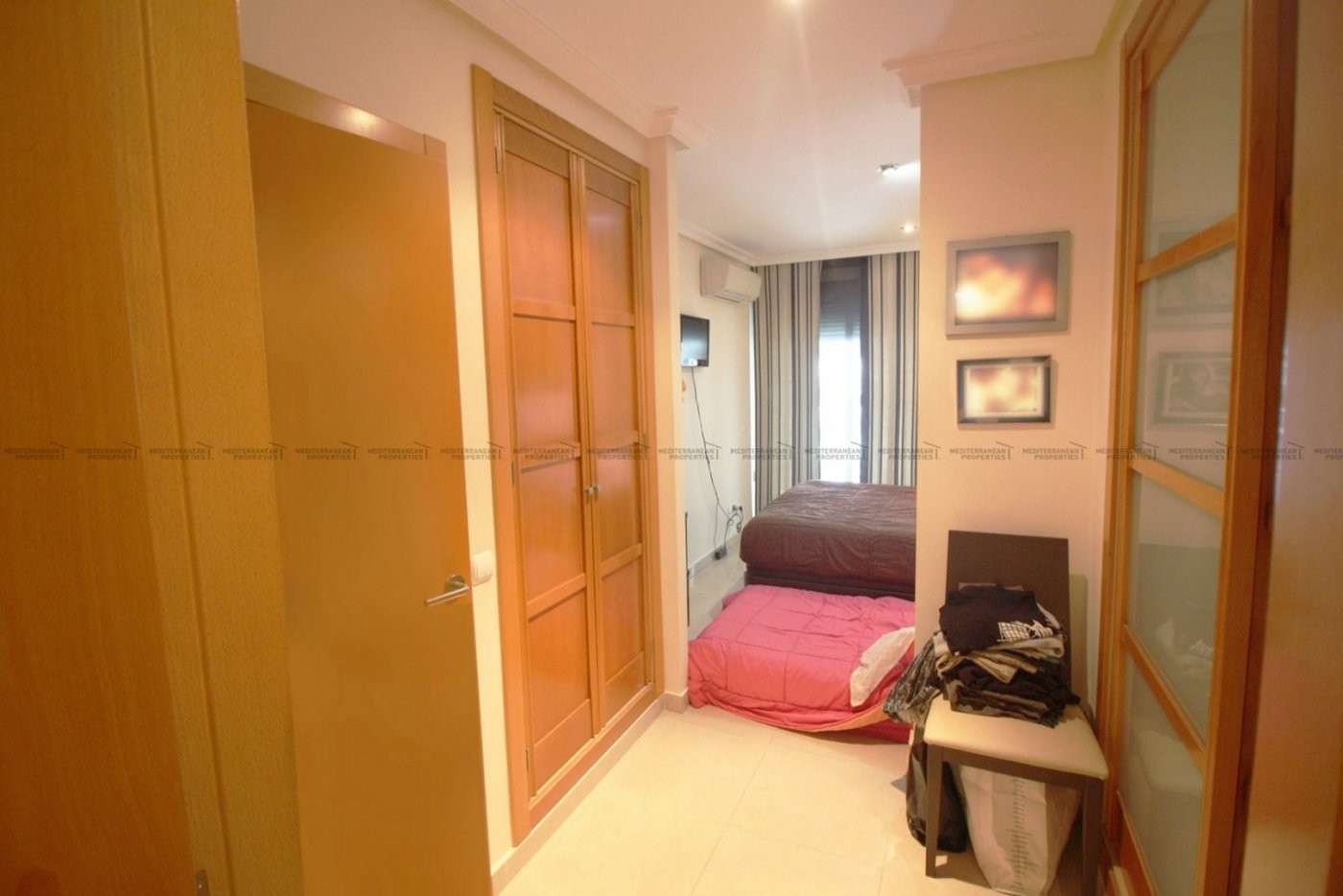 Apartamento en Villajoyosa, Alicante, España 2 dormitorios,  No. 50716