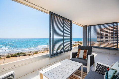 Penthouse for sale in Punta Prima, Alicante, Spain 2 bedrooms, 95 sq.m. No. 49219 - photo 6