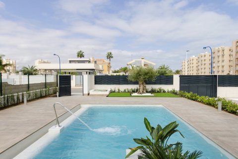 Villa for sale in Campoamor, Alicante, Spain 3 bedrooms, 157 sq.m. No. 49750 - photo 8
