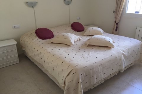 Villa for sale in La Nucia, Alicante, Spain 5 bedrooms, 295 sq.m. No. 49889 - photo 11
