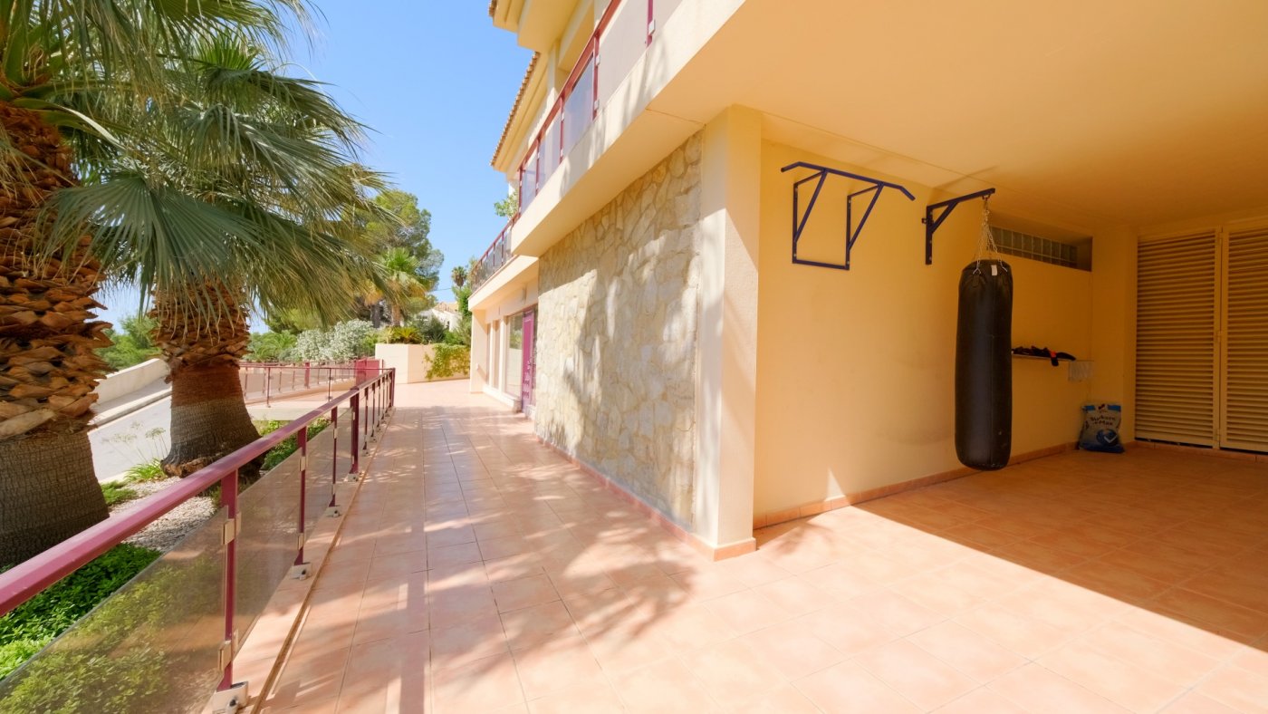 Villa in Altea La Vella, Alicante, Spain 5 bedrooms, 1900 sq.m. No. 50715