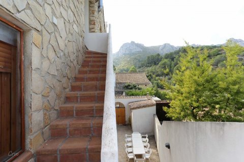 Townhouse for sale in Vall De Gallinera, Alicante, Spain 10 bedrooms, 350 sq.m. No. 49976 - photo 5