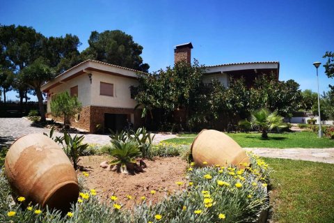 House for sale Betera, Valencia, Spain 7 bedrooms, 465 sq.m. No. 49995 - photo 13