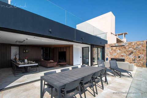 Villa for sale in Ciudad Quesada, Alicante, Spain 4 bedrooms, 250 sq.m. No. 51401 - photo 4