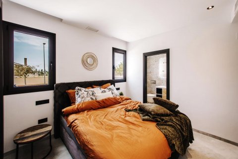 Apartment for sale in Alicante, Spain 3 bedrooms, 80 sq.m. No. 51991 - photo 20