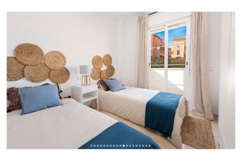 Apartment for sale in Manilva, Malaga, Spain 2 bedrooms, 74 sq.m. No. 51417 - photo 11
