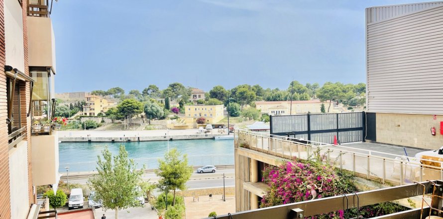 Apartment in Palma de Majorca, Mallorca, Spain 2 bedrooms, 86 sq.m. No. 51315