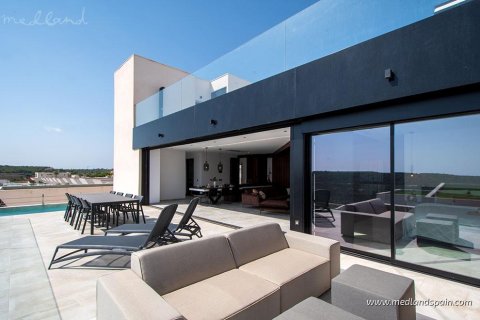 Villa for sale in Ciudad Quesada, Alicante, Spain 4 bedrooms, 250 sq.m. No. 51401 - photo 5