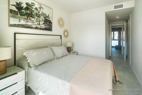 Apartment for sale in Torre de la Horadada, Alicante, Spain 3 bedrooms, 102 sq.m. No. 51896 - photo 5