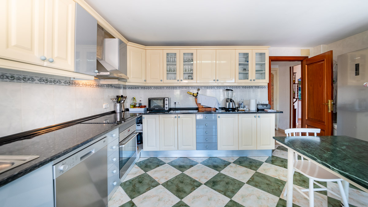 Квартира в Пальманова, Майорка, Испания 4 спальни, 220м2 №51477
