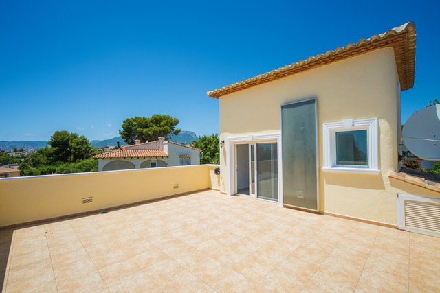Villa in Calpe, Alicante, Spanien 3 Schlafzimmer, 149 m2 Nr. 51576