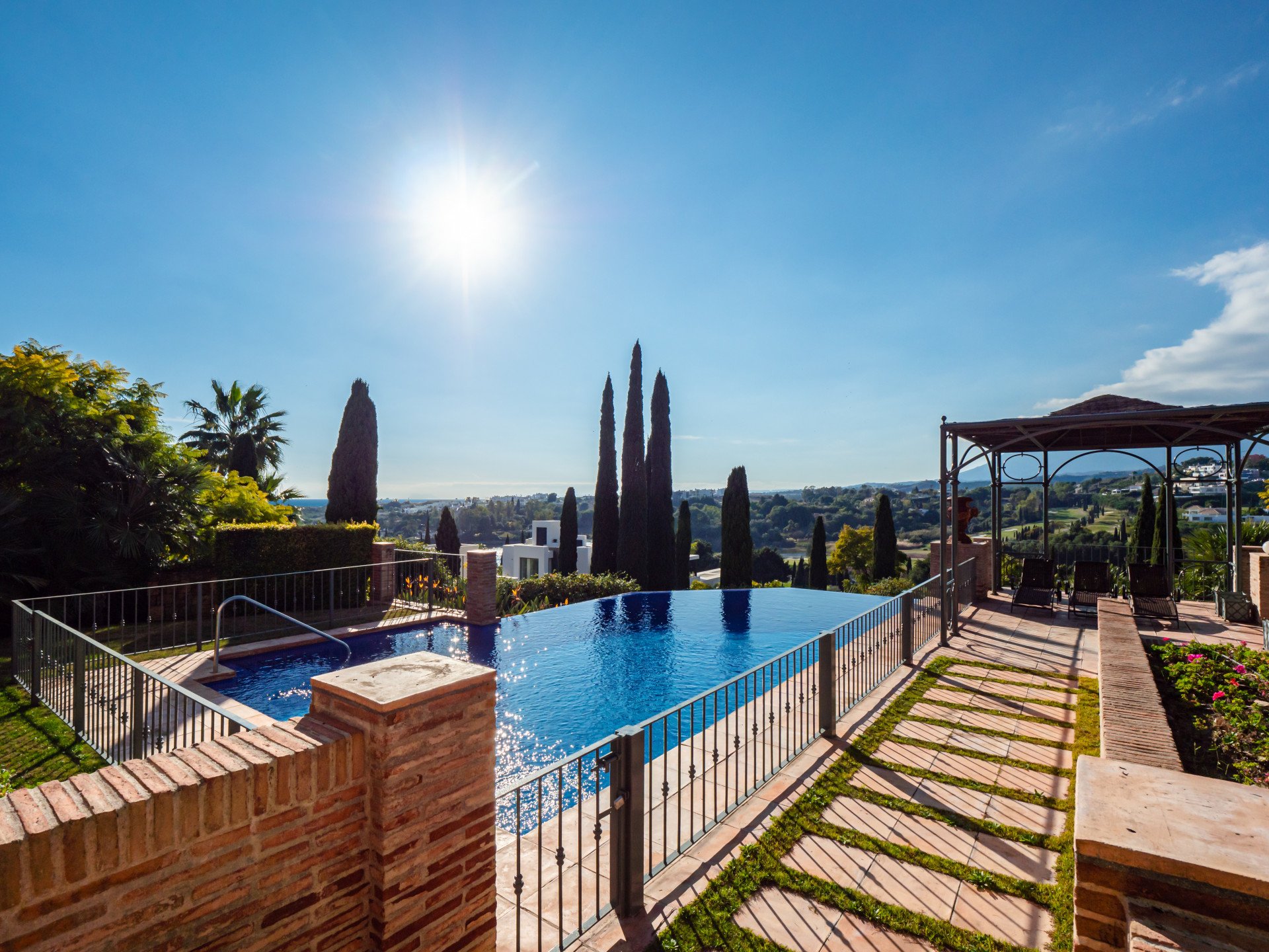 Villa in Benahavis, Malaga, Spain 8 bedrooms, 1017 sq.m. No. 53489