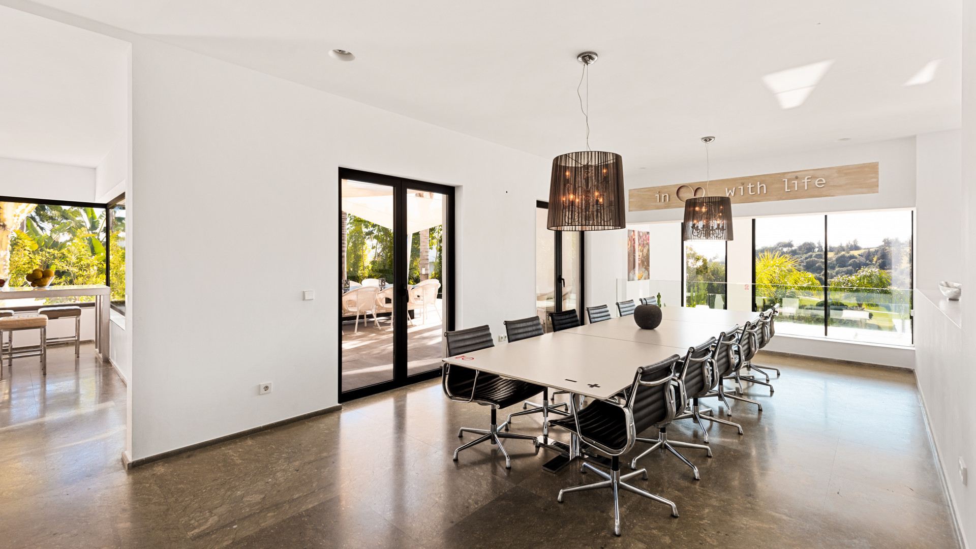 Villa i La Alqueria-El Paraíso, Malaga, Spanien 7 sovrum, 867 kvm. Nr. 53551