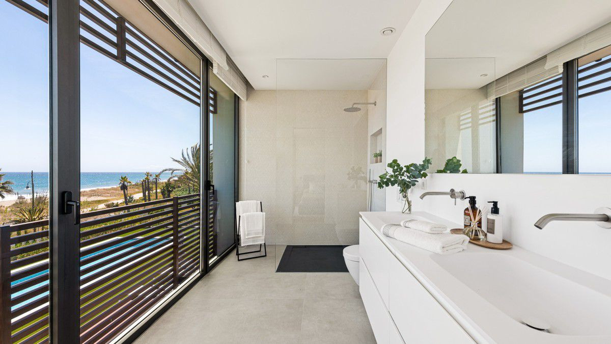 Villa Estepona, Malaga, Spānijā 5 istabas, 454 m2 Nr. 53410