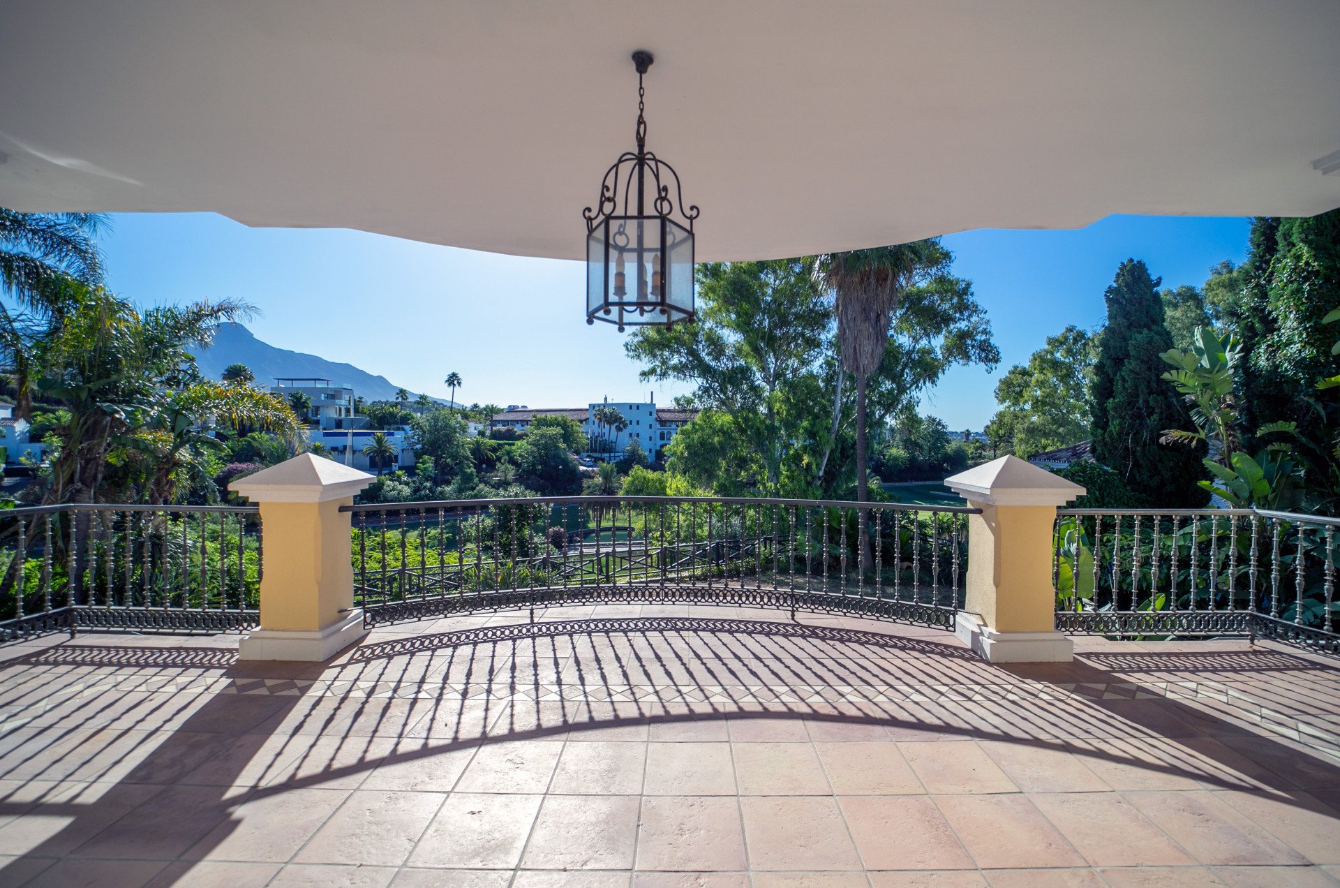 Huvila El Herrojo, Malaga, Espanja 6 makuuhuonetta, 579 m2 No. 53578