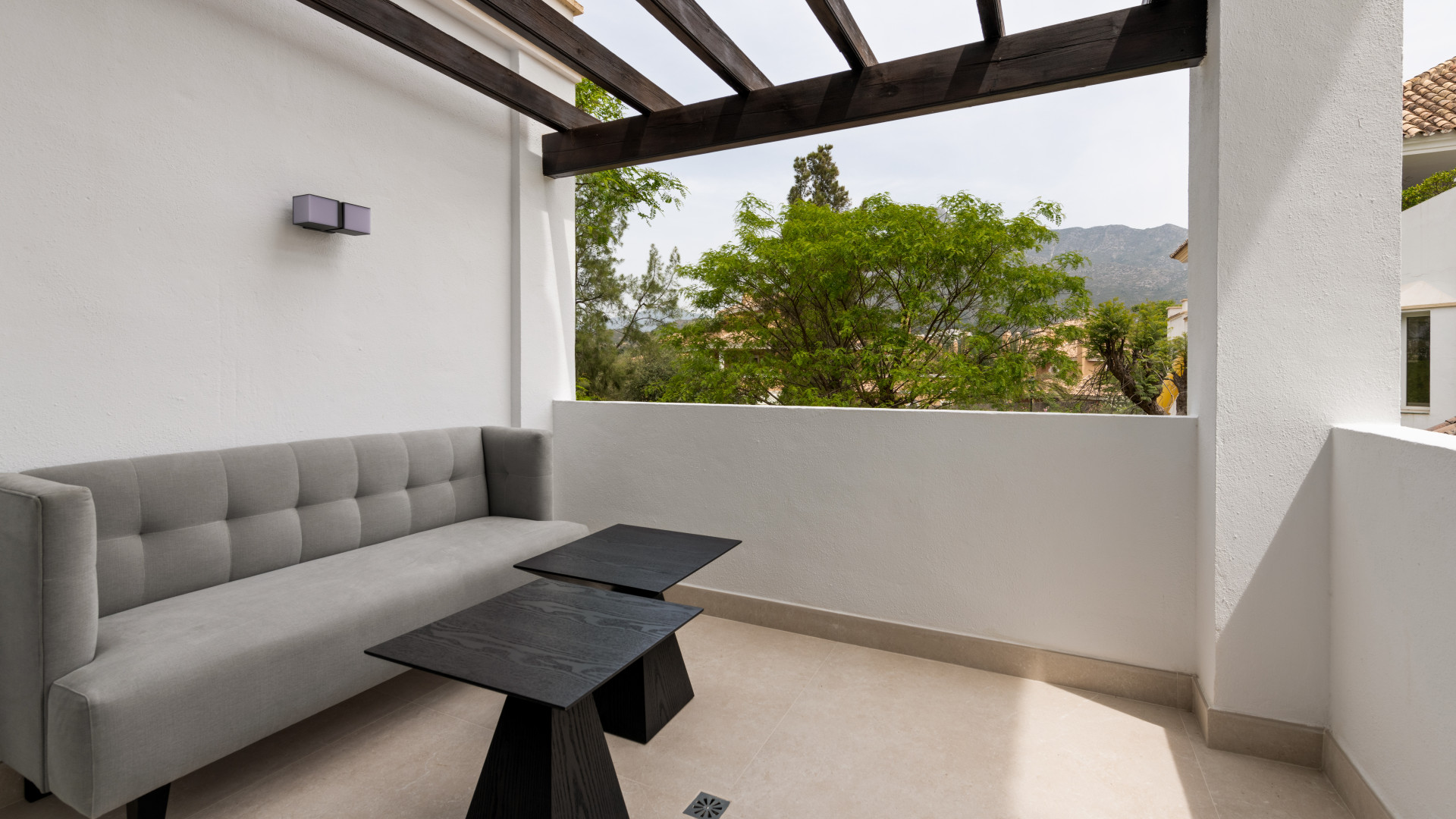 Dzīvoklis Marbella Golden Mile, Malaga, Spānijā 3 istabas, 138 m2 Nr. 53528