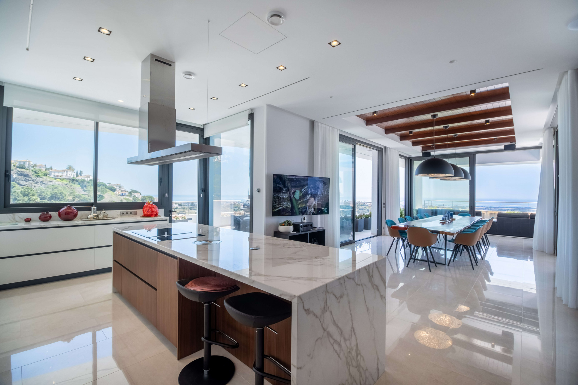 Villa in Benahavis, Malaga, Spanien 12 Schlafzimmer, 1339 m2 Nr. 53529