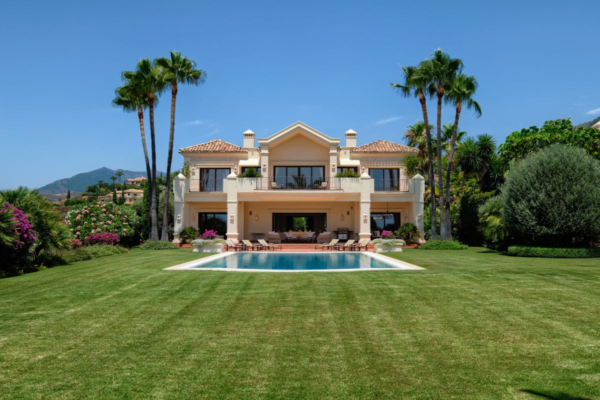 Huvila Marbella Golden Mile, Malaga, Espanja 5 makuuhuonetta, 1025 m2 No. 53465