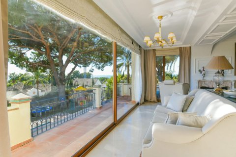 Villa for sale in Rio Real, Malaga, Spain 5 bedrooms, 497 sq.m. No. 53457 - photo 25