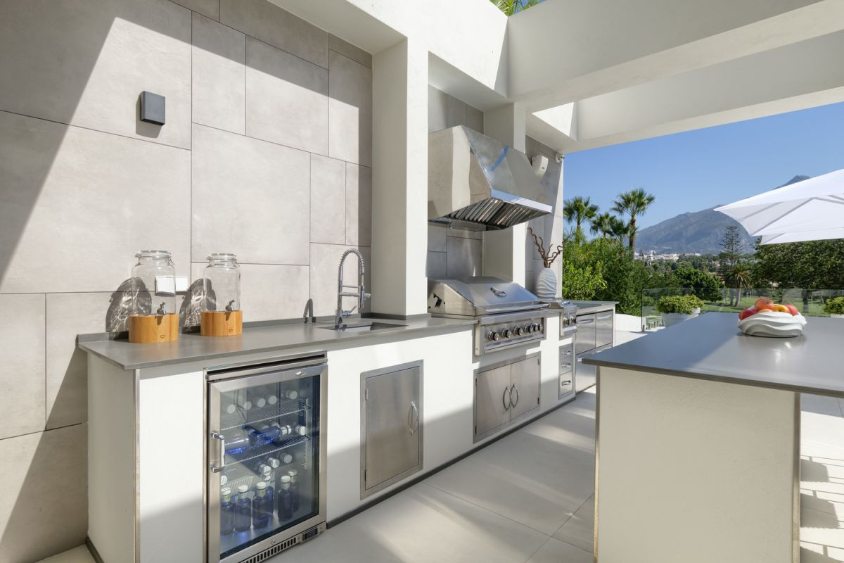 Villa i Nueva Andalucia, Malaga, Spanien 9 sovrum, 1197 kvm. Nr. 53389
