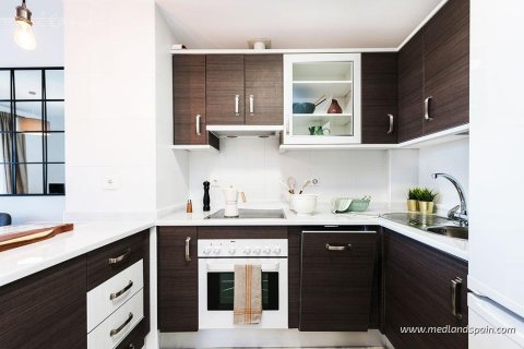 Apartment for sale in Manilva, Malaga, Spain 2 bedrooms, 73 sq.m. No. 52844 - photo 6
