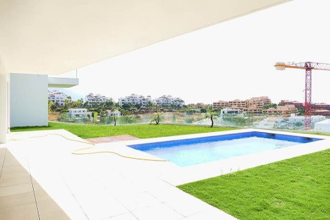 Villa for sale in La Alqueria-El Paraíso, Malaga, Spain 5 bedrooms, 551 sq.m. No. 53377 - photo 18