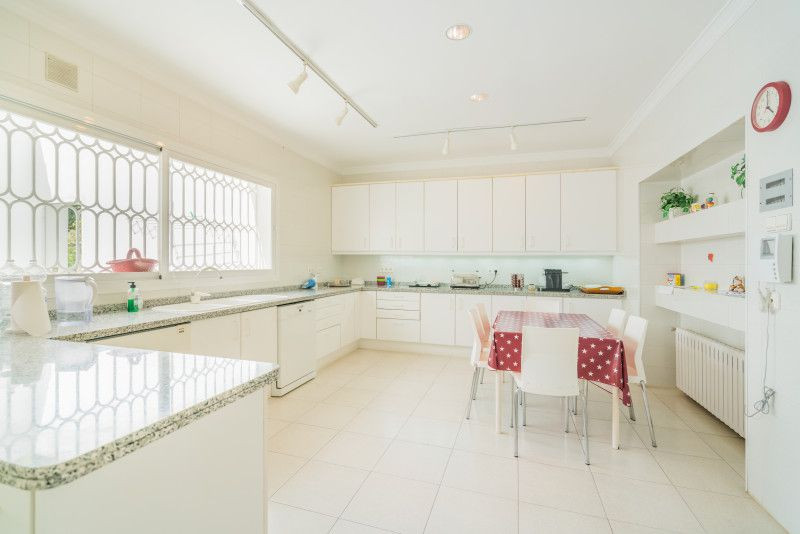 Villa i Guadalmina, Malaga, Spanien 8 sovrum, 1138 kvm. Nr. 53477