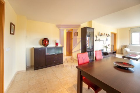 Apartment for sale in Cambrils, Tarragona, Spain 3 bedrooms, 99 sq.m. No. 53633 - photo 12