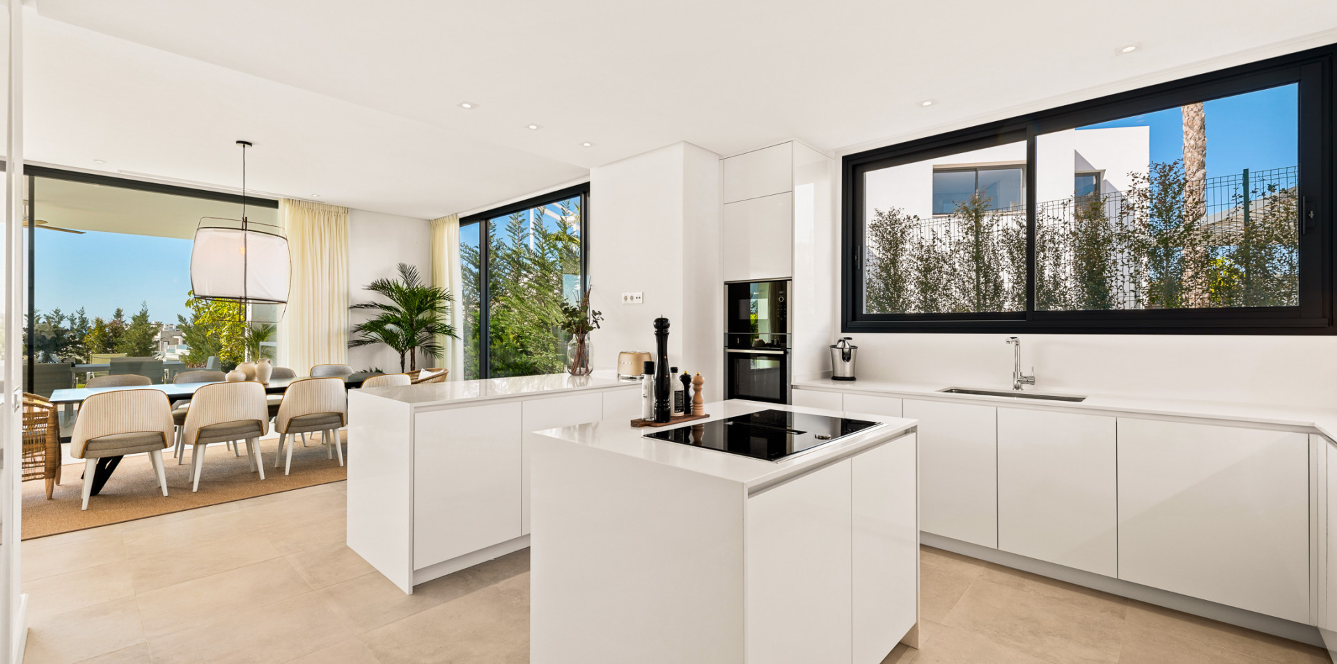 Villa Cabopino, Malaga, Spānijā 5 istabas, 635 m2 Nr. 53568