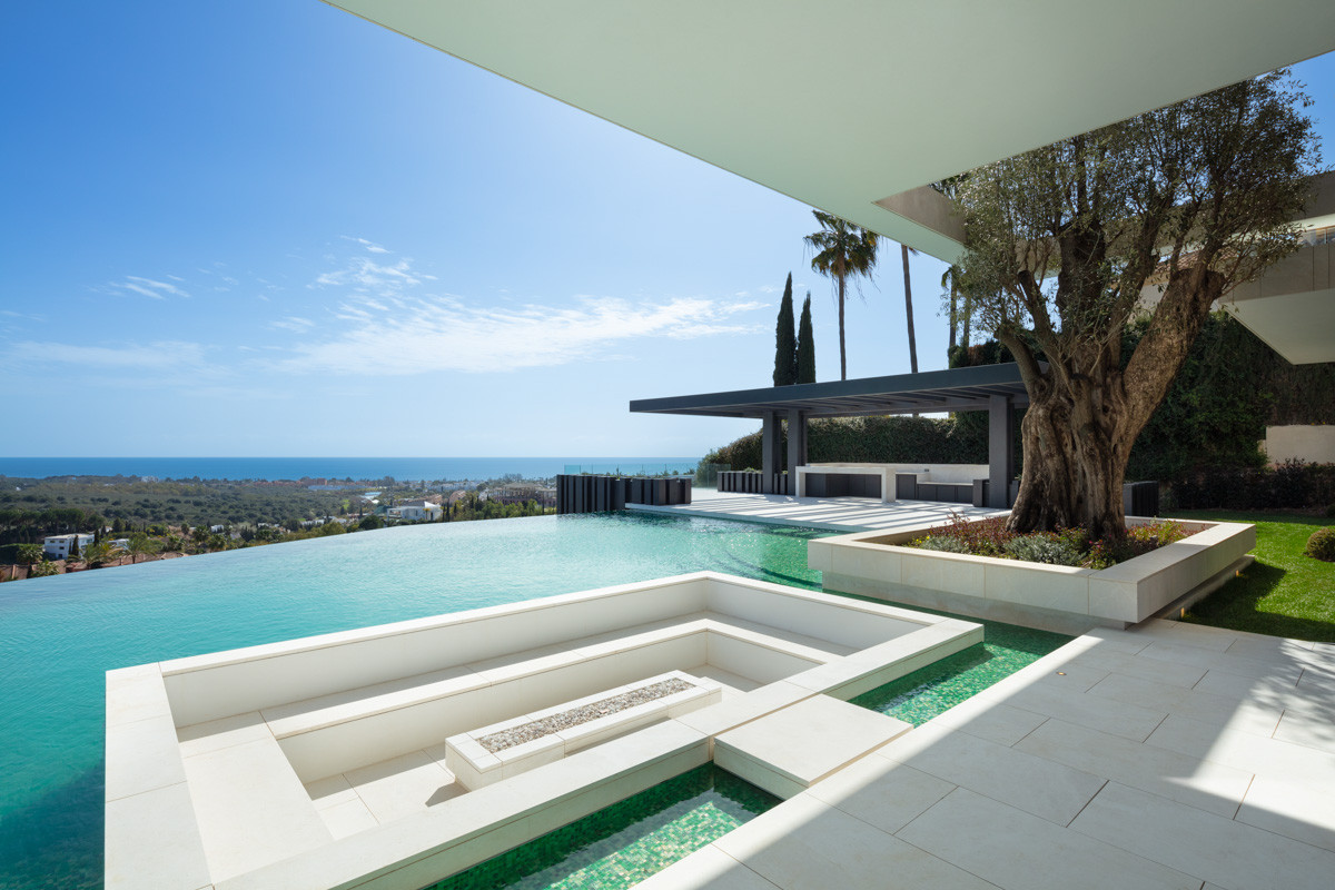Villa in Benahavis, Malaga, Spanien 12 Schlafzimmer, 2470 m2 Nr. 53502