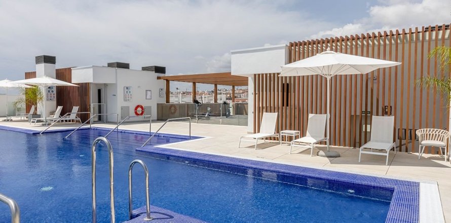 Apartment Estepona, Malaga, Spain 4 bedrooms, 230 sq.m. No. 53429