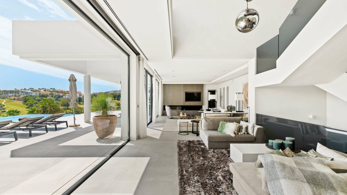 Villa in La Alqueria-El Paraíso, Malaga, Spanien 7 Schlafzimmer, 842 m2 Nr. 53413