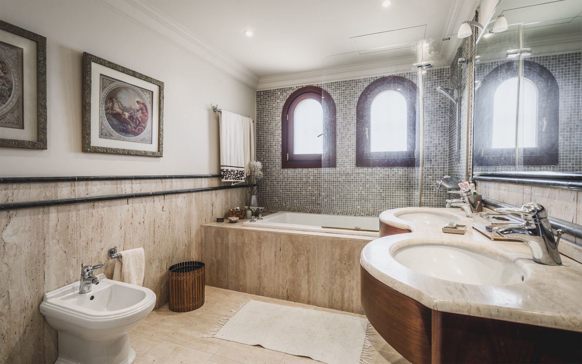 Villa Marbella, Malaga, Spānijā 4 istabas, 764 m2 Nr. 53519