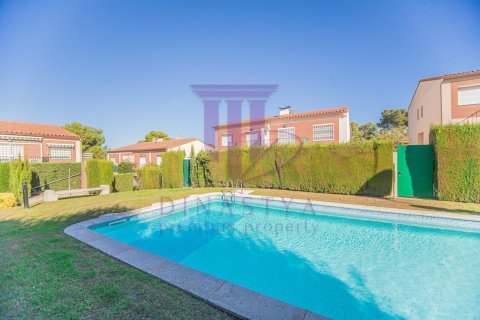 Townhouse for sale Cap Salou, Tarragona, Spain 3 bedrooms, 205 sq.m. No. 53635 - photo 14
