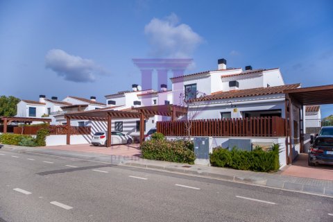 Townhouse for sale in Cambrils, Tarragona, Spain 3 bedrooms, 111 sq.m. No. 53637 - photo 10