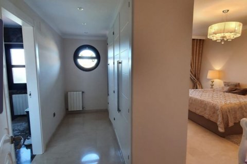 Townhouse for sale in Guadalmina, Malaga, Spain 4 bedrooms, 349 sq.m. No. 53434 - photo 13