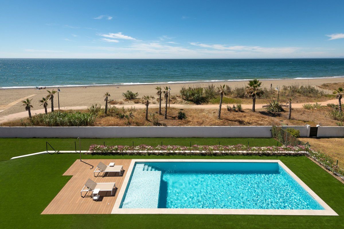Villa Estepona, Malaga, Spānijā 5 istabas, 454 m2 Nr. 53410